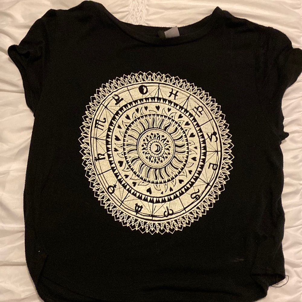 black and white zodiac crop top